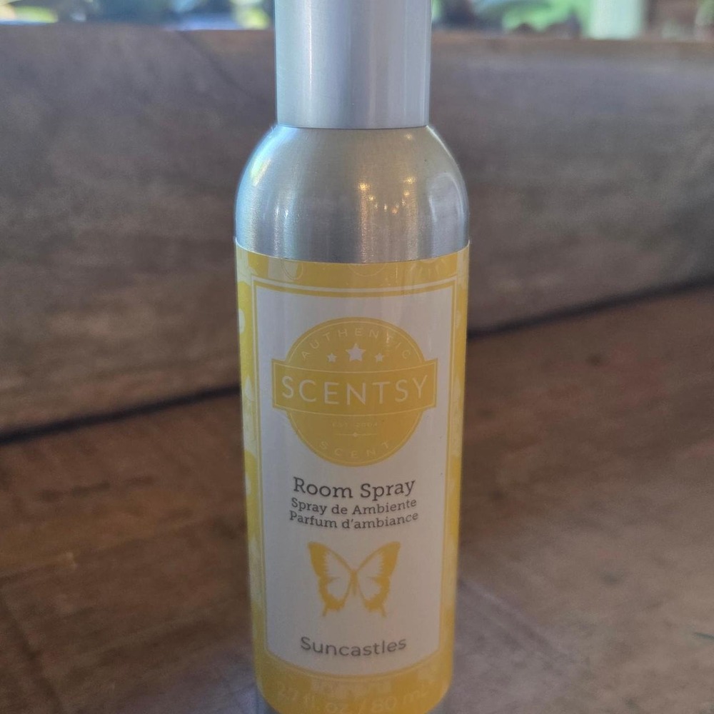 Scentsy Suncastles room spray NEW